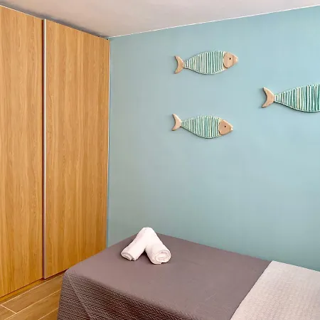 Ohmyhost360 - Paradise Holidays Апартаменти