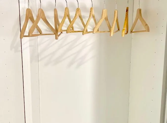 Апартаменти Ohmyhost360 - Paradise Holidays *